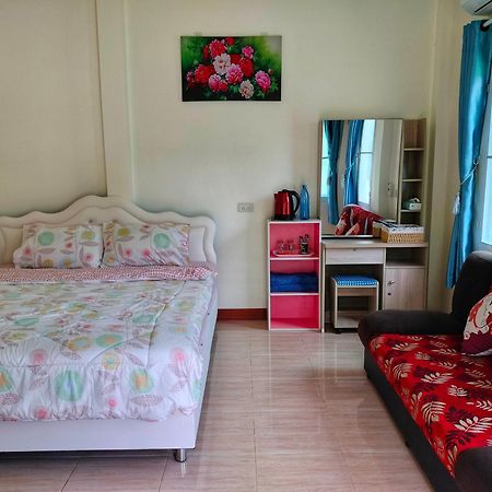 Khuang KomPimpisa Garden พิมพิศา การ์เด้นท์别墅 外观 照片