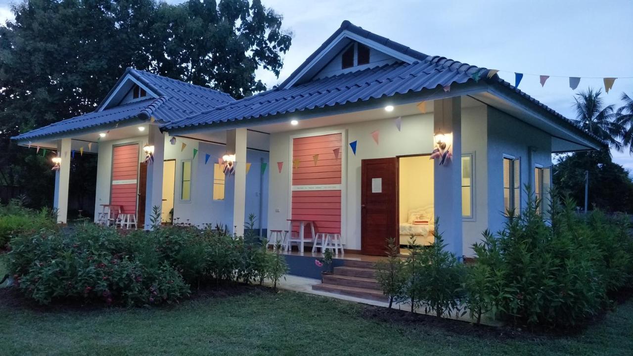 Khuang KomPimpisa Garden พิมพิศา การ์เด้นท์别墅 外观 照片