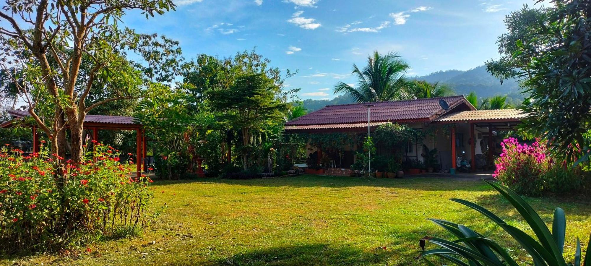 Khuang KomPimpisa Garden พิมพิศา การ์เด้นท์别墅 外观 照片